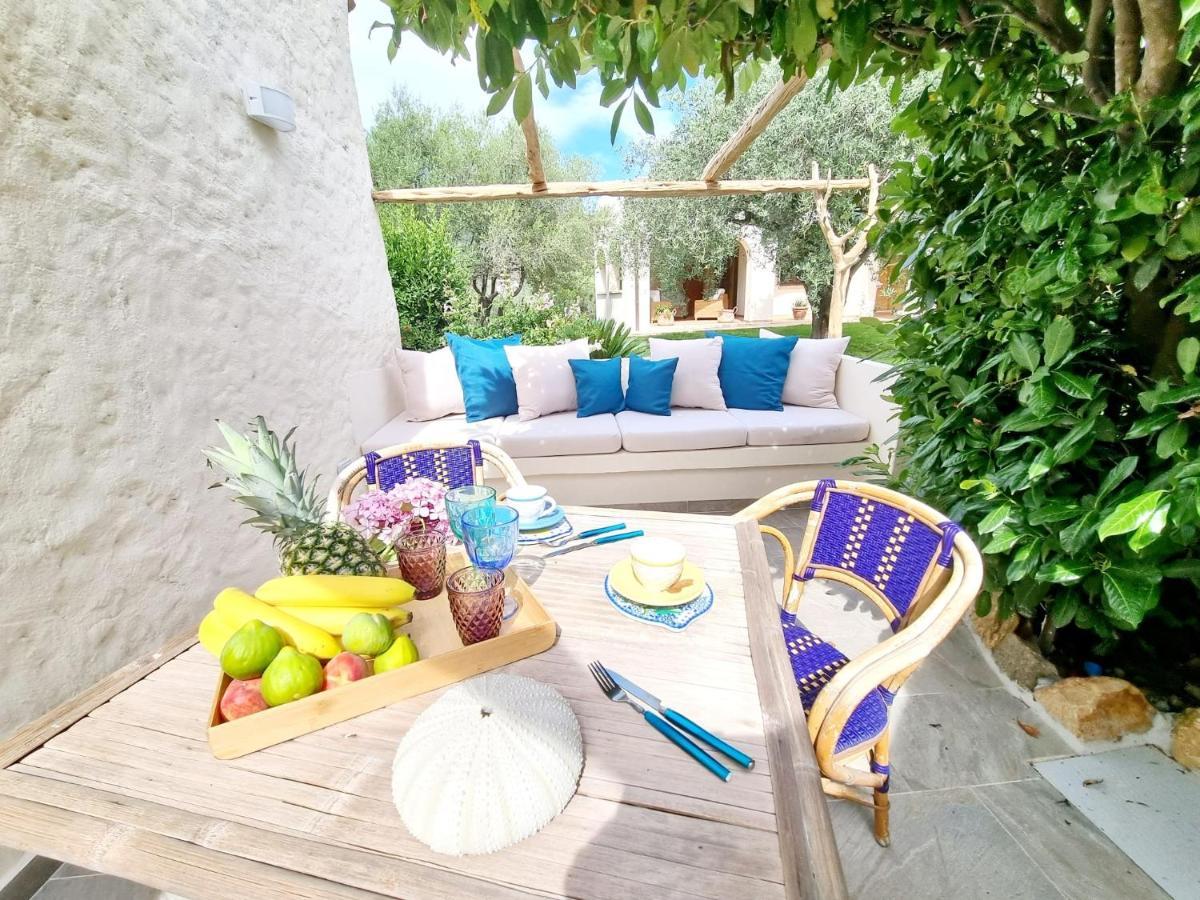 Ferienwohnung Stazzo San Teodoro Il Ginepro Piscina Condivisa Exterior foto