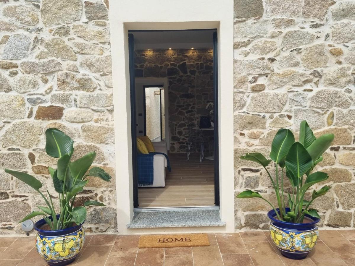 Ferienwohnung Stazzo San Teodoro Il Ginepro Piscina Condivisa Exterior foto